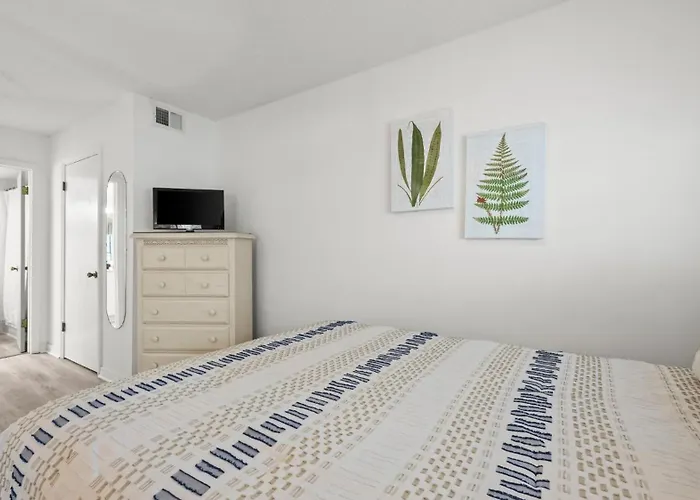 The Cove A118 Cozy Lagoon Getaway Apartment *