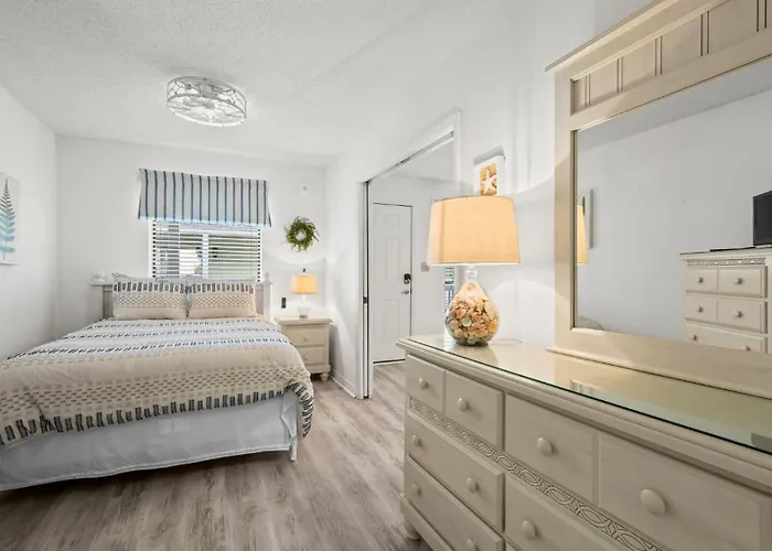 The Cove A118 Cozy Lagoon Getaway * Gulf Shores